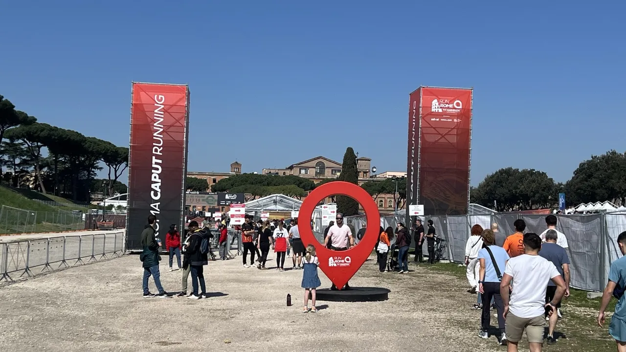 Il villaggio della maratona al Circo Massimo