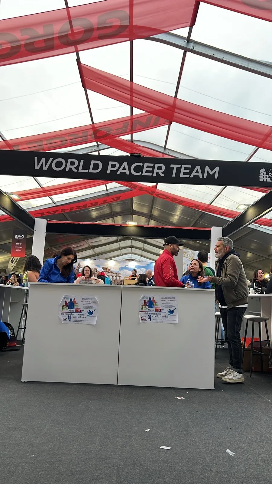 Strongers alla Maratona di Roma 2026, foto 30 di 38