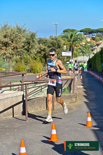 Triathlon Indoor Strongers 2026 — Momenti di gara 80